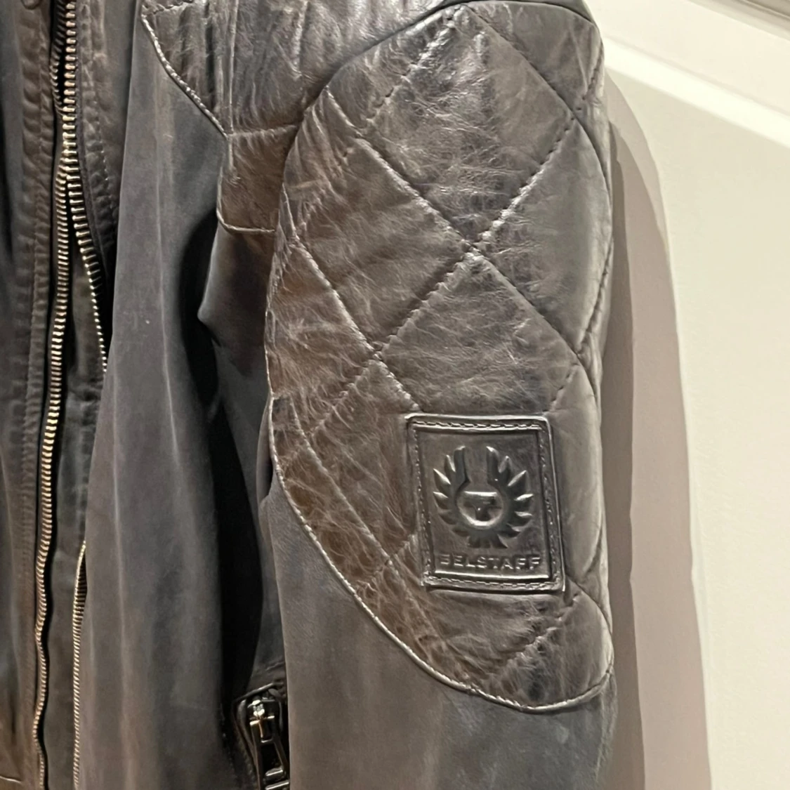 Belstaff skinnjacka  - 91