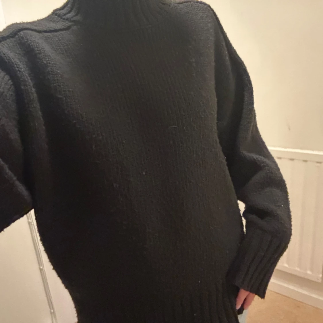 Svart stickad tröja - 91