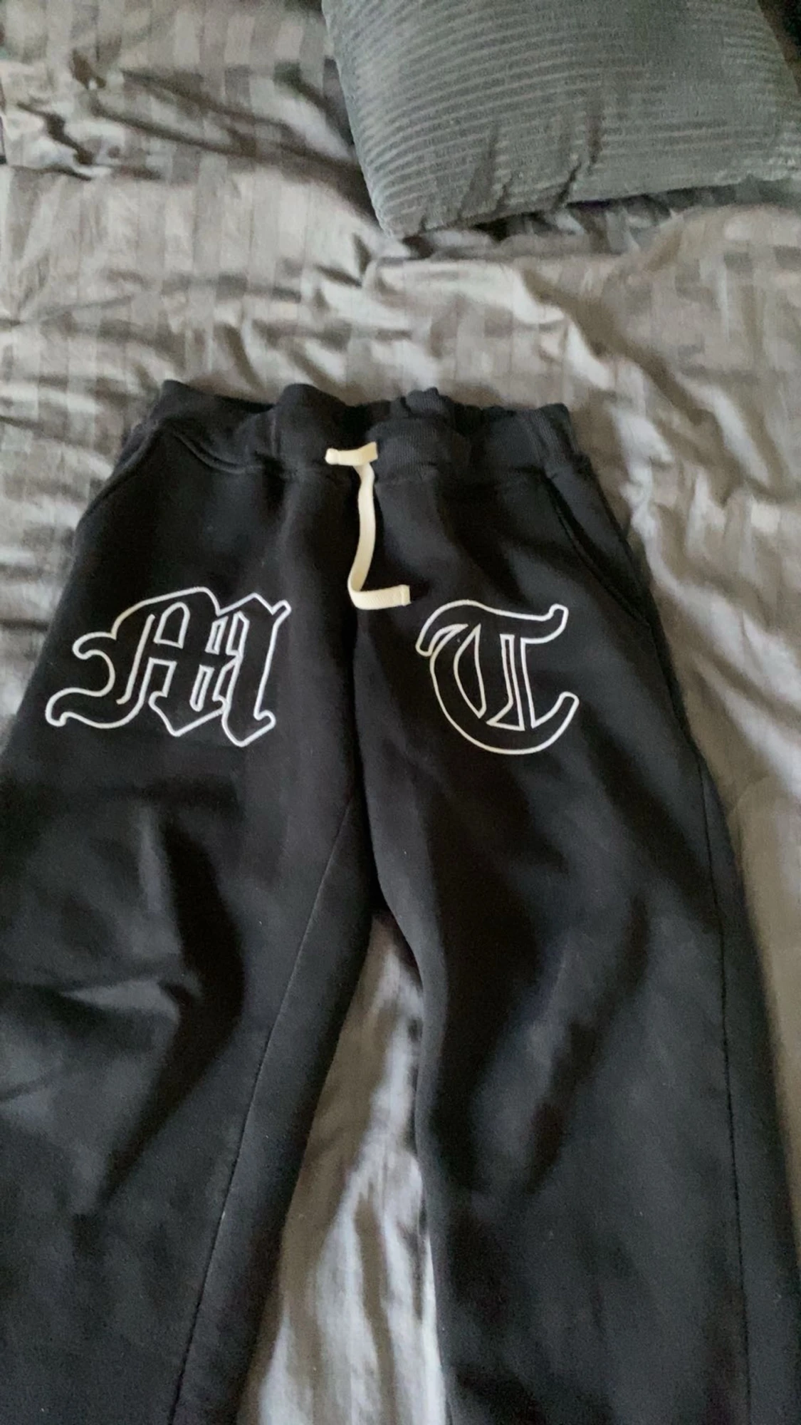 Tuttulente byxor - 90