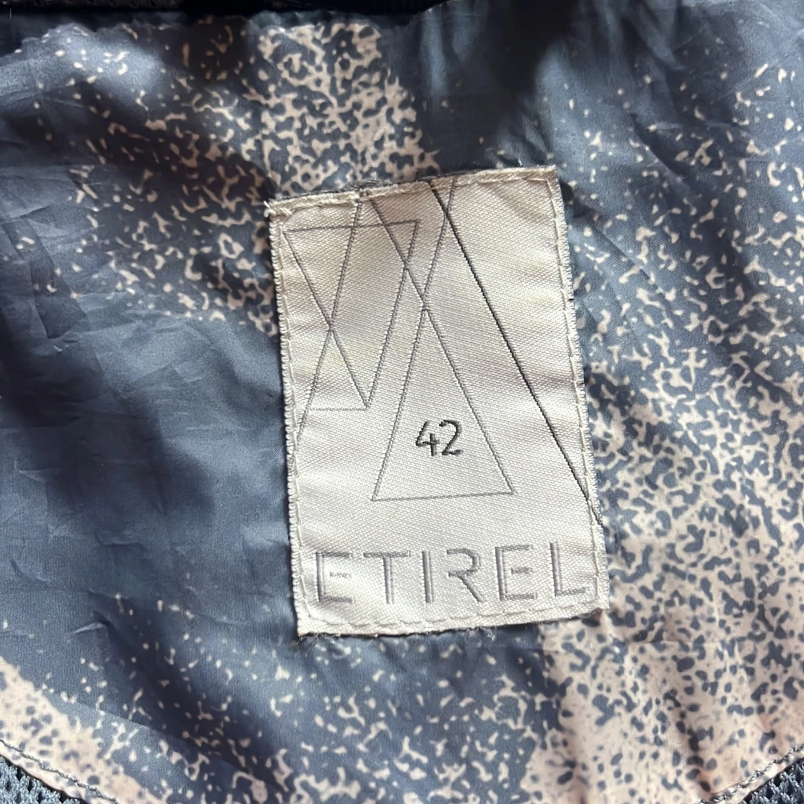 Mönstrad vindjacka från Etirel - 91