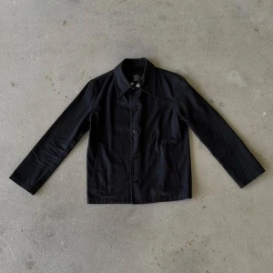 Yohji Yamamoto - Mer info i DM