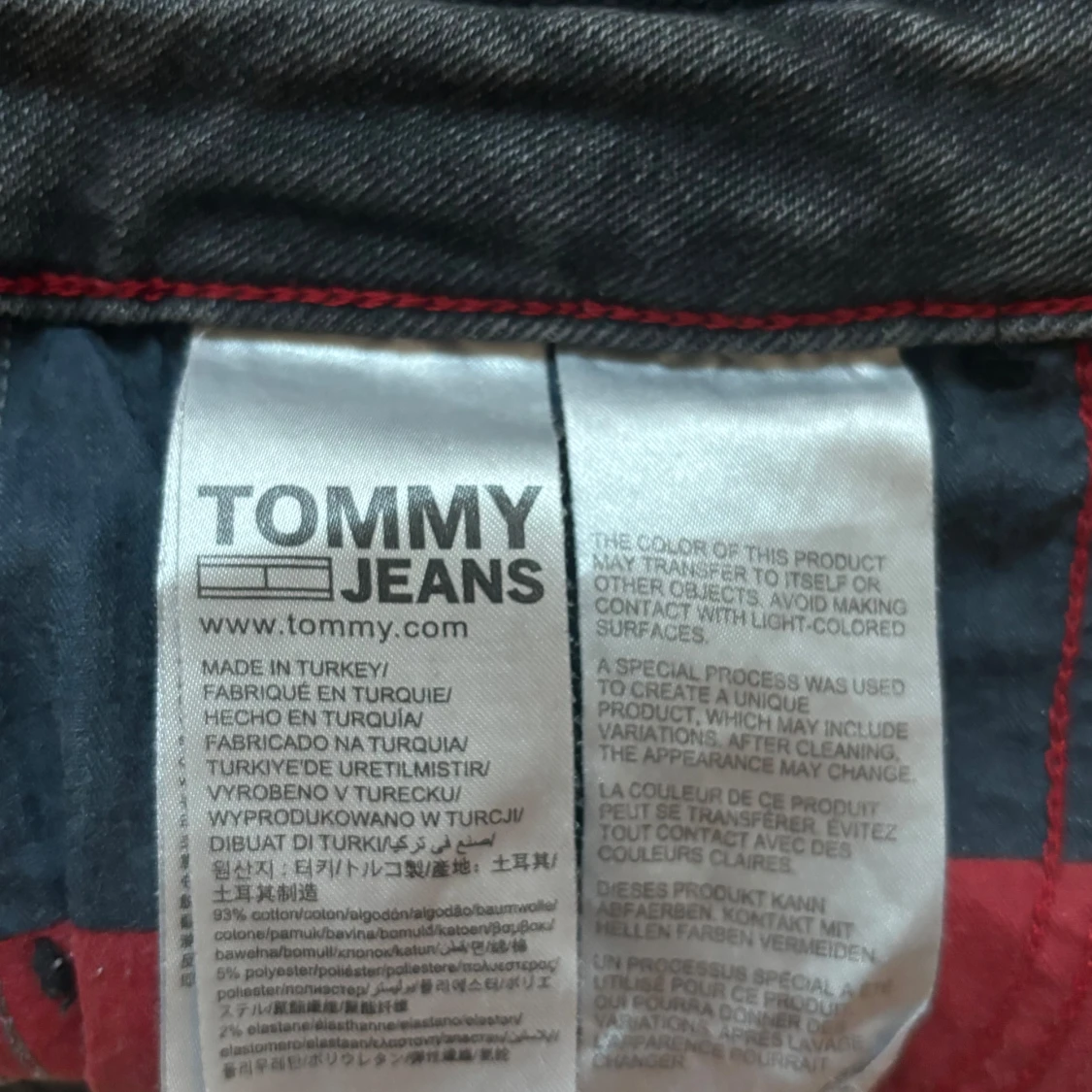 Tommy hilfiger Jeans  - 93