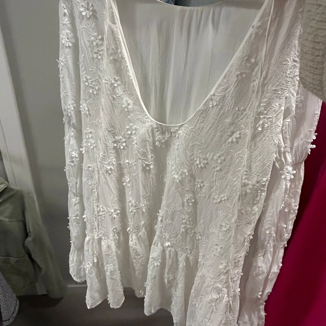 NA-KD KLÄNNING🦢 - 90