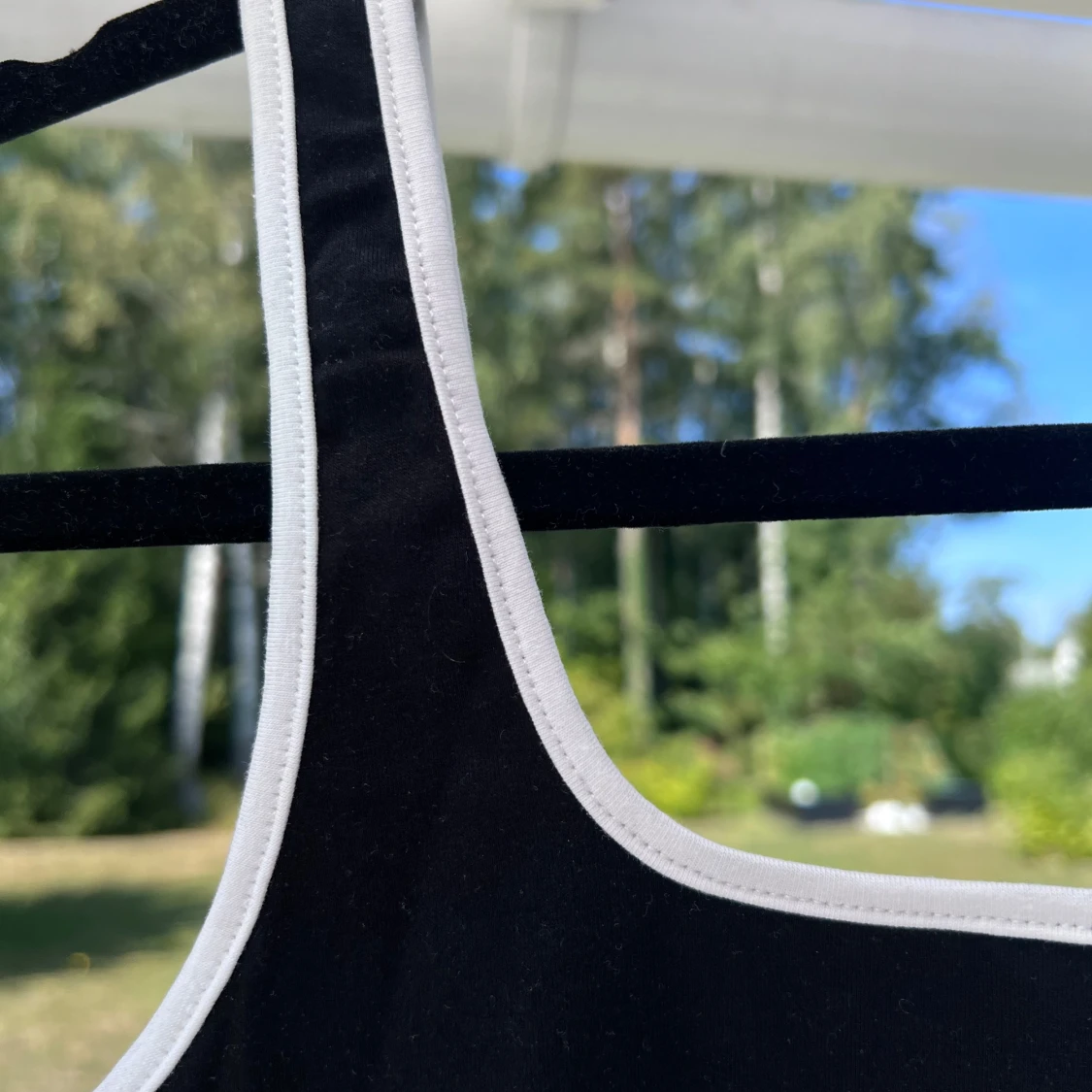 Svarta/vitt linne - 92