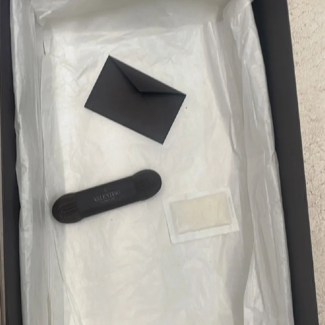 Valentino flycrews  - 92