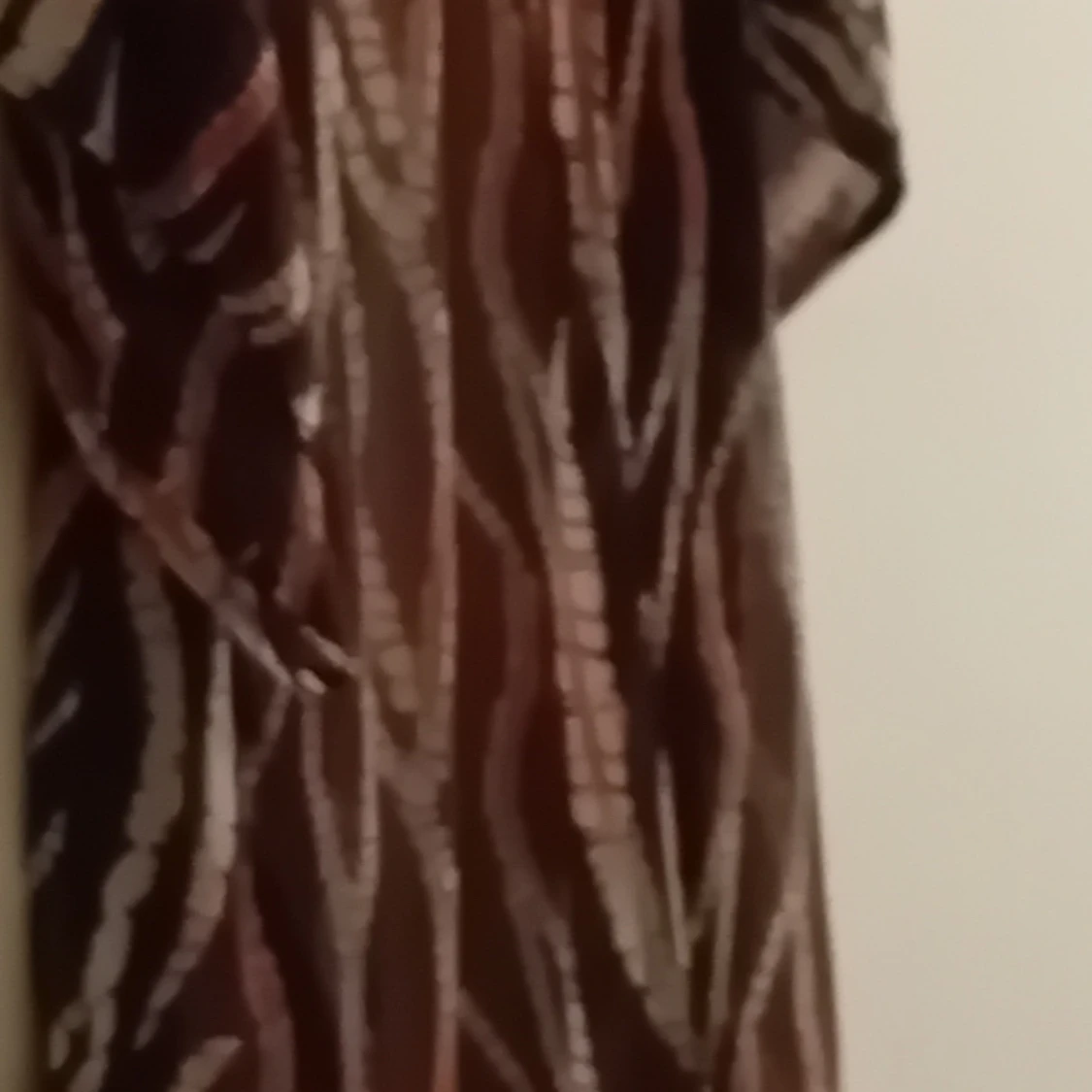 Mönstrad klänning från Splash - 92