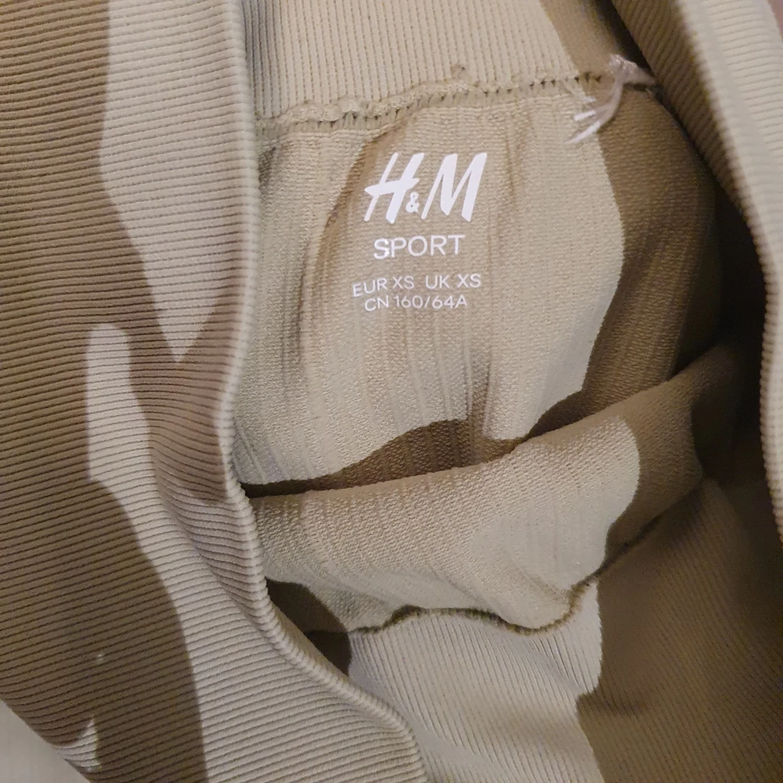 Ljusgula ribbade leggings från H&M Sport - 91