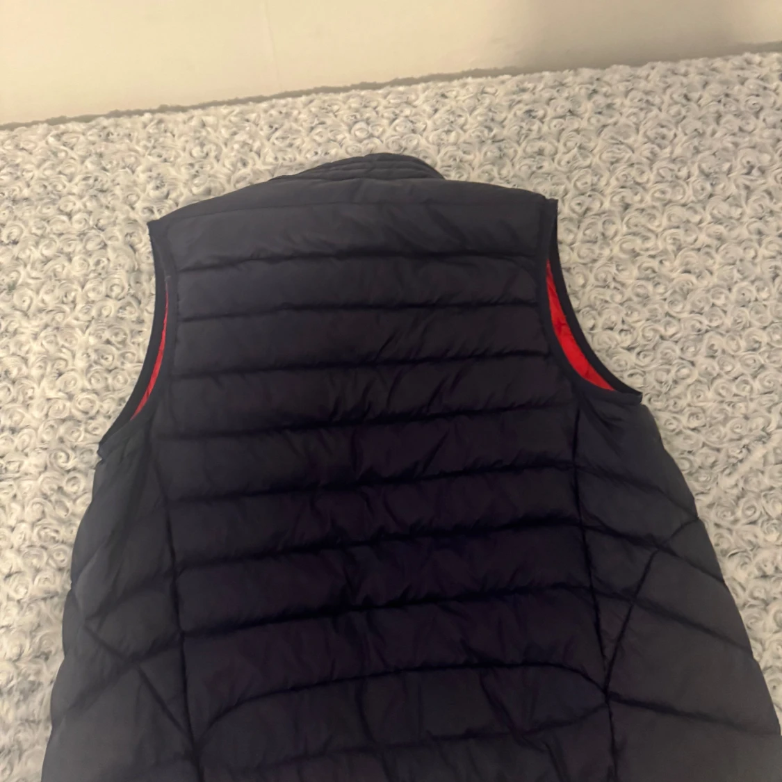 Svart och röd dunväst från Polo Ralph Lauren - 1