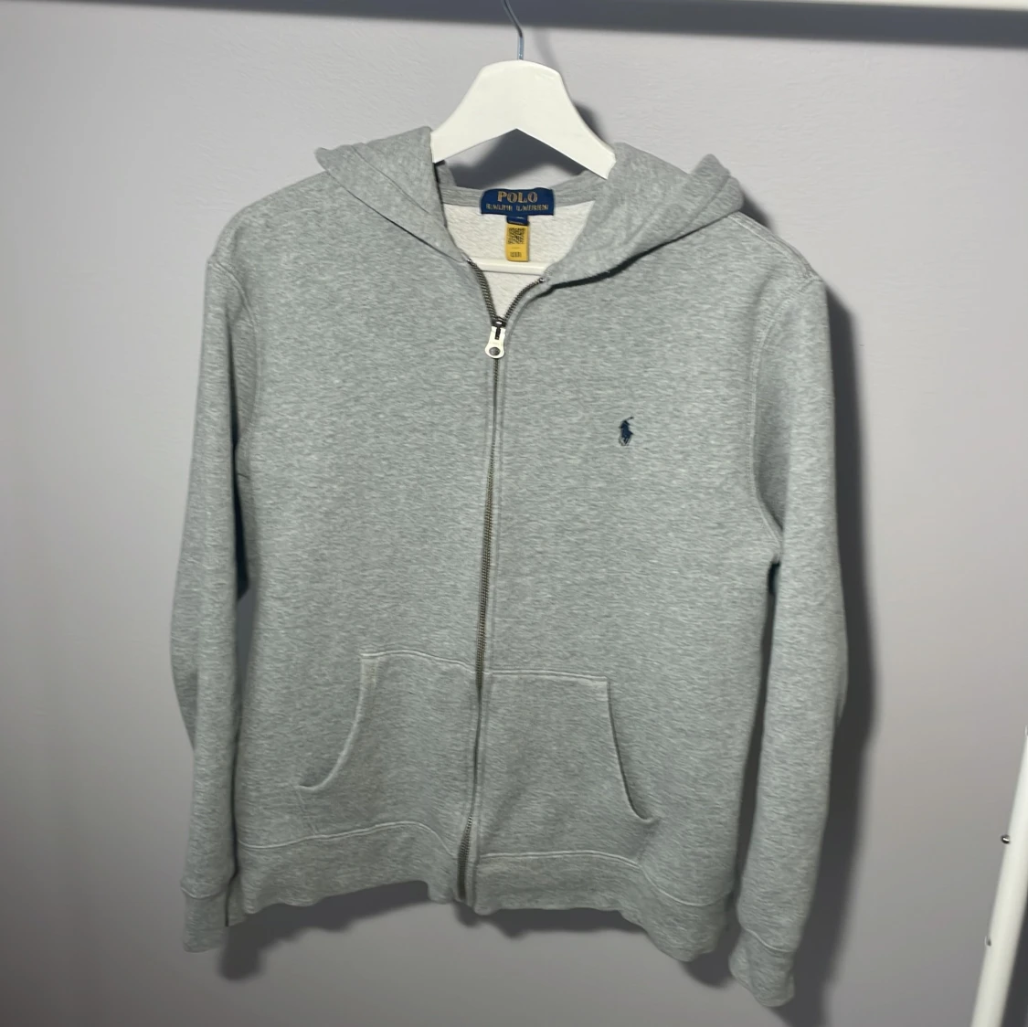 Grå hoodie från Polo Ralph Lauren - 91