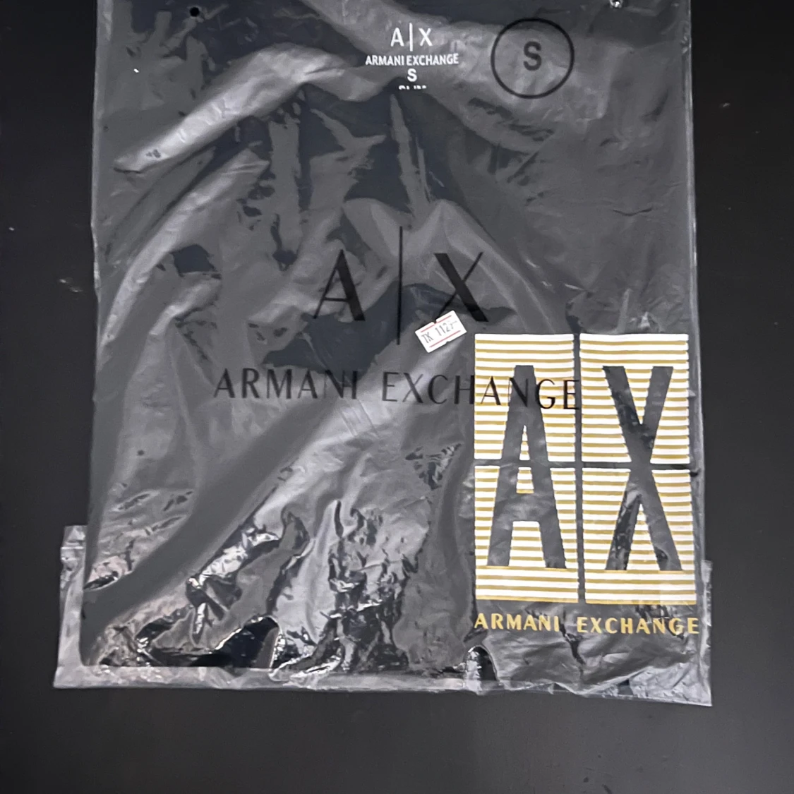 Svart t-shirt från Armani Exchange