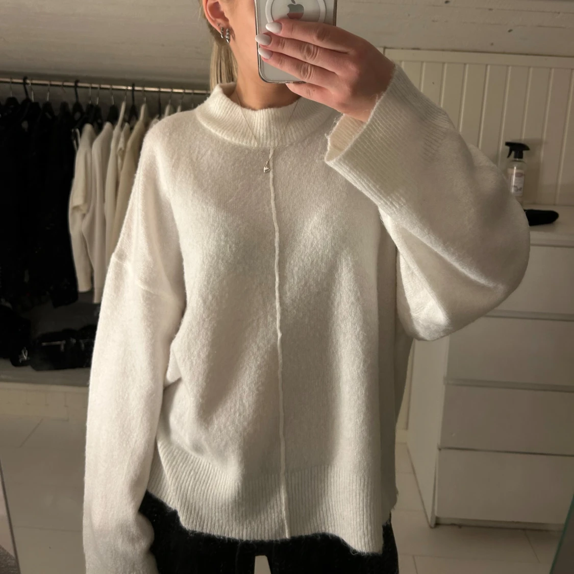 Vit stickad tröja - 92