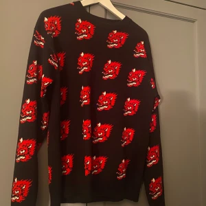 Cool tröja - ❤️🖤