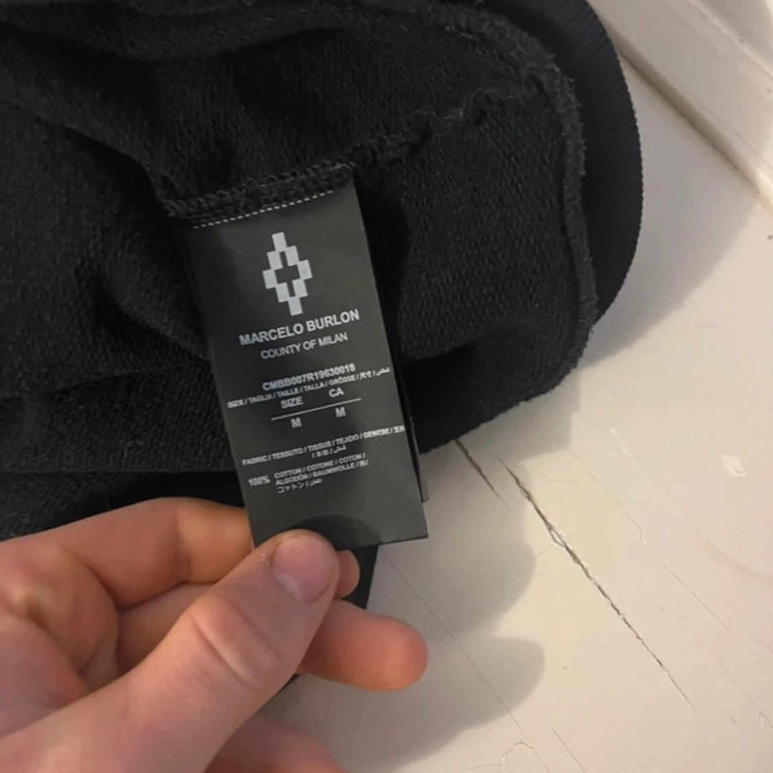 Svart hoodie från Marcelo Burlon - 91