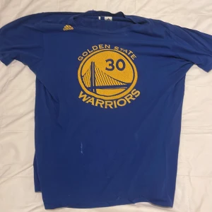 Golden State T-Shirt - En cool Golden state tröja köpt i usa 