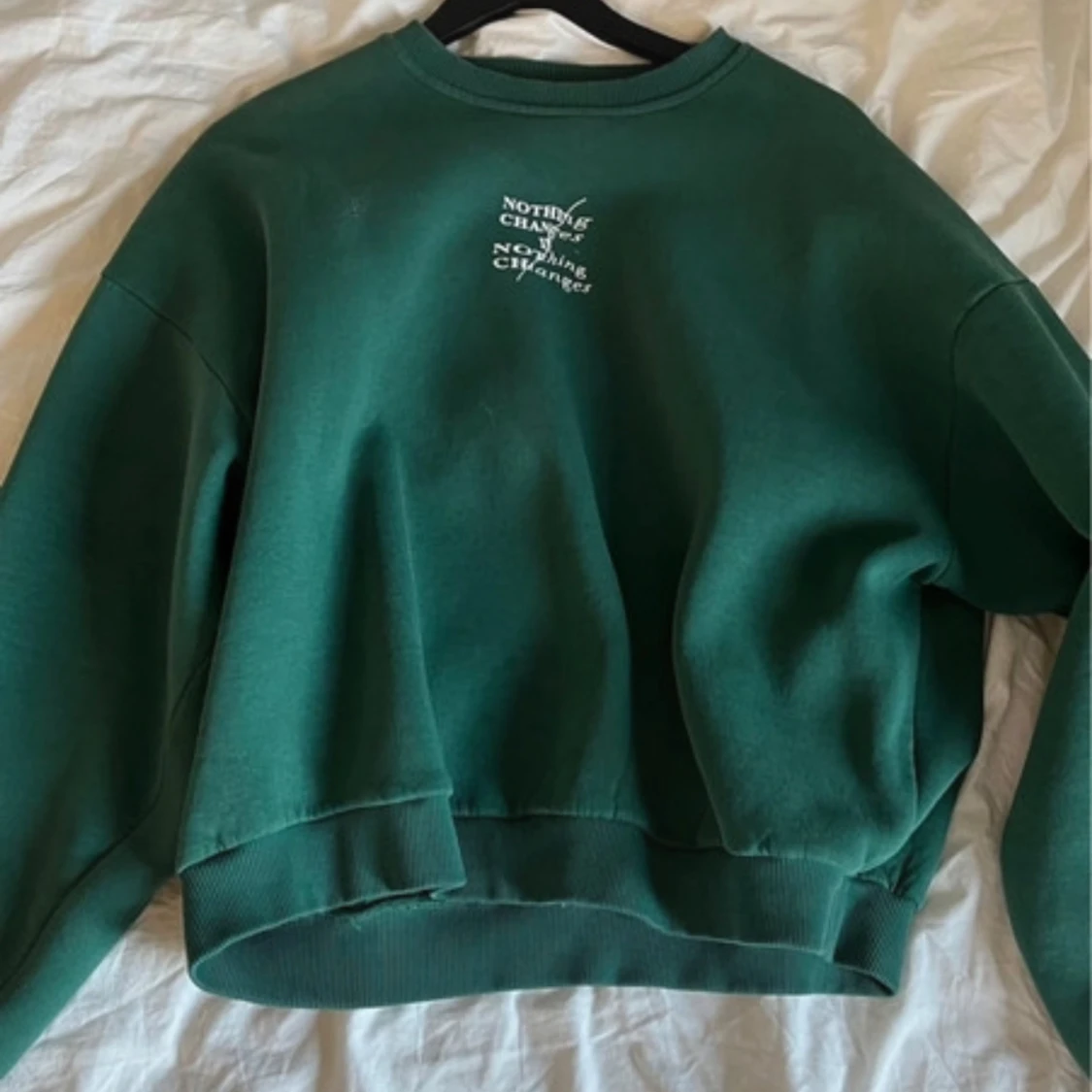 Grön sweatshirt med tryck - 1
