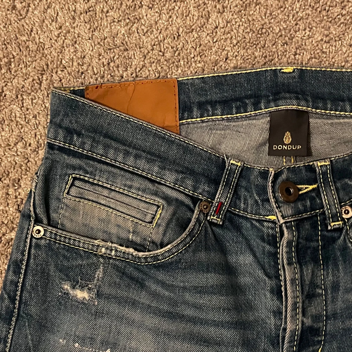 Blå jeans från Dondup - 1