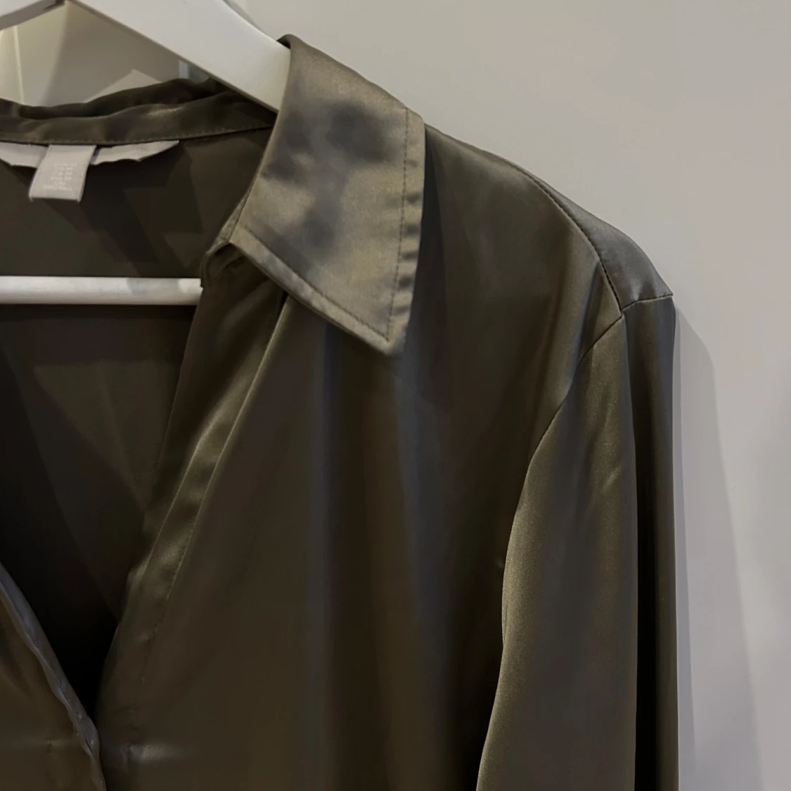 Grön sidenblus - 90