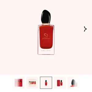 Giorgio Armani Sì Passione Eau de Parfum - Säljer en helt ny oanvänd giorgio armani parfym eftersom den inte riktigt var min smak🩷