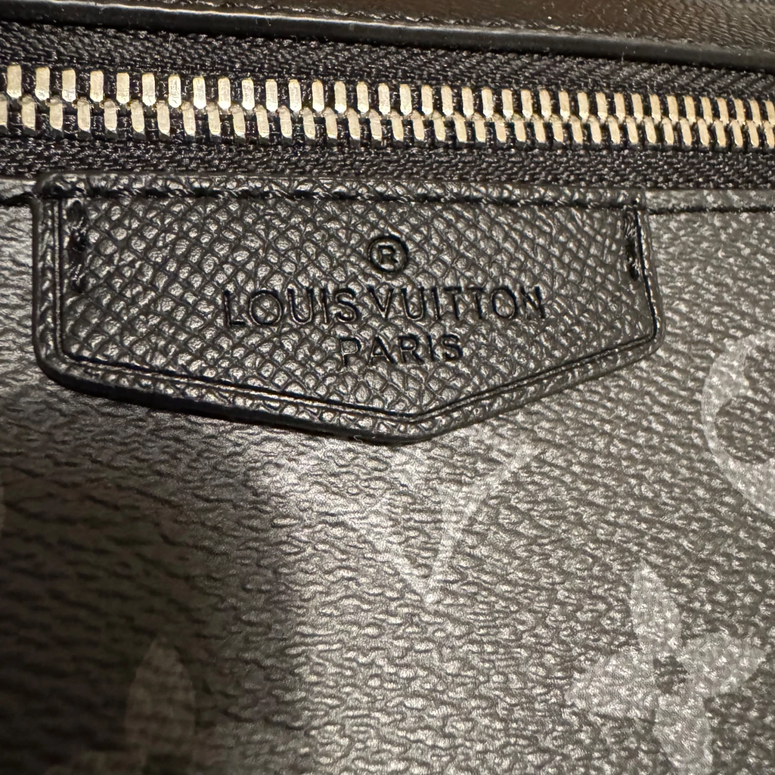 Louis Vuitton väska - 91