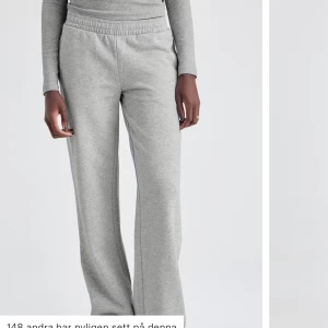 Bikbok mjukisbyxor - Nästan helt nya i storlek S