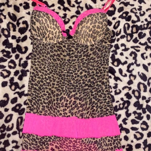 Y2k nattlinne - Knappt använd av mig och är i bra skick💖