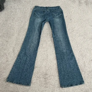Vintage jeans  - Säljer dessa fina jeans, som tyvärr inte passar mig. Använd några gånger  Pris kan diskuteras 