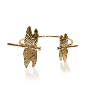 Guldarmband  - SÅ coolt armband från IOAKU. Helt slutsålt på hemsidan och aldrig använt🩷🩷nypris 599💓