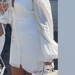 Student klänning Adoore - Endast använd en gång på min student  Storlek M