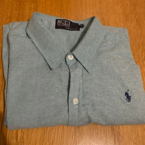 Ralph lauren skjorta M - Snygg i fint skick 