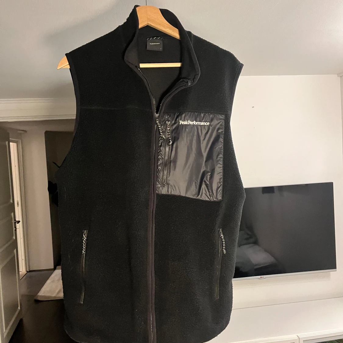 Svart fleeceväst från Peak Performance - 3