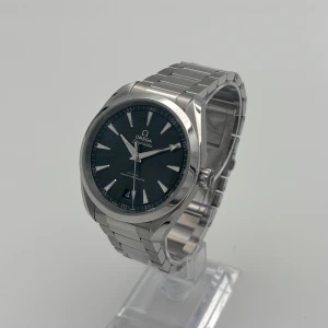 Omega Seamaster Aqua Terra - • Modell: Omega Seamaster Aqua Terra  • Storlek: 41 mm • Referens: 22010412110001 • År: 2023 • Skick: Mycket Bra • Medföljer: Fullset