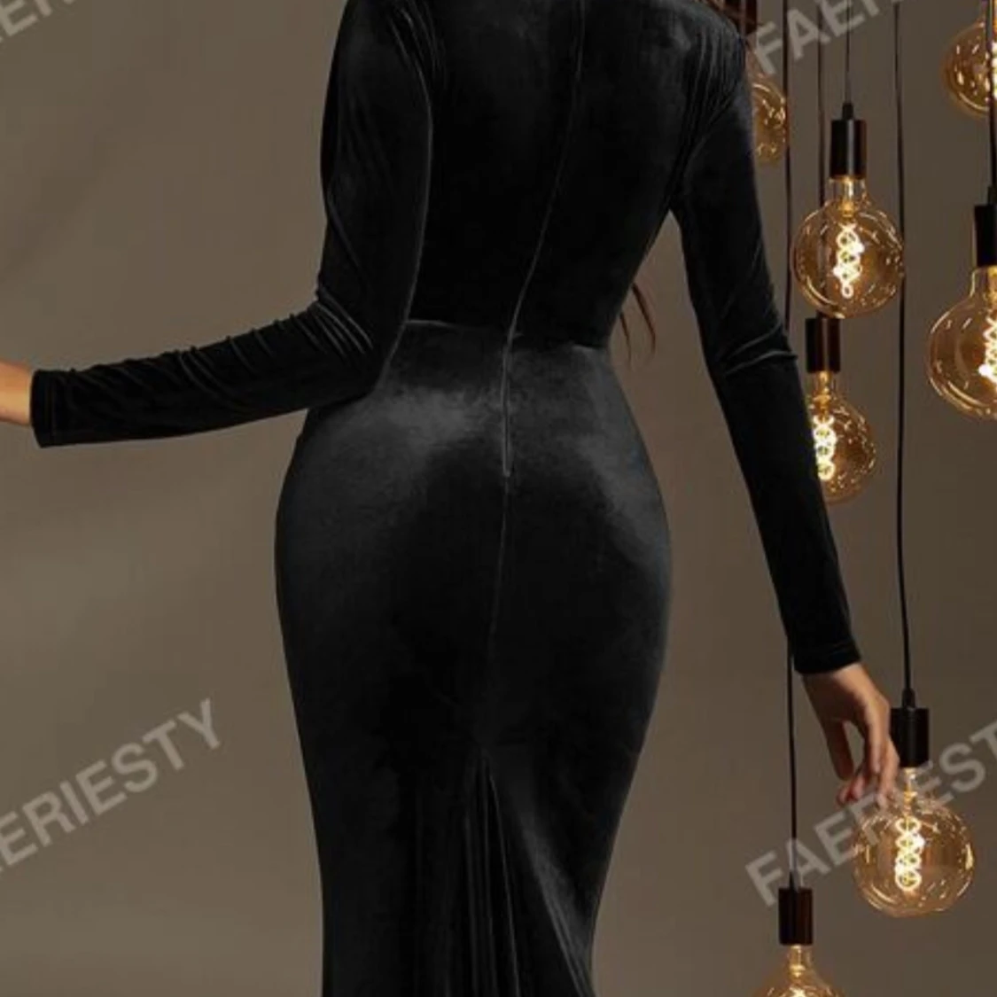 Svart långklänning/festklänning i sammet - 90
