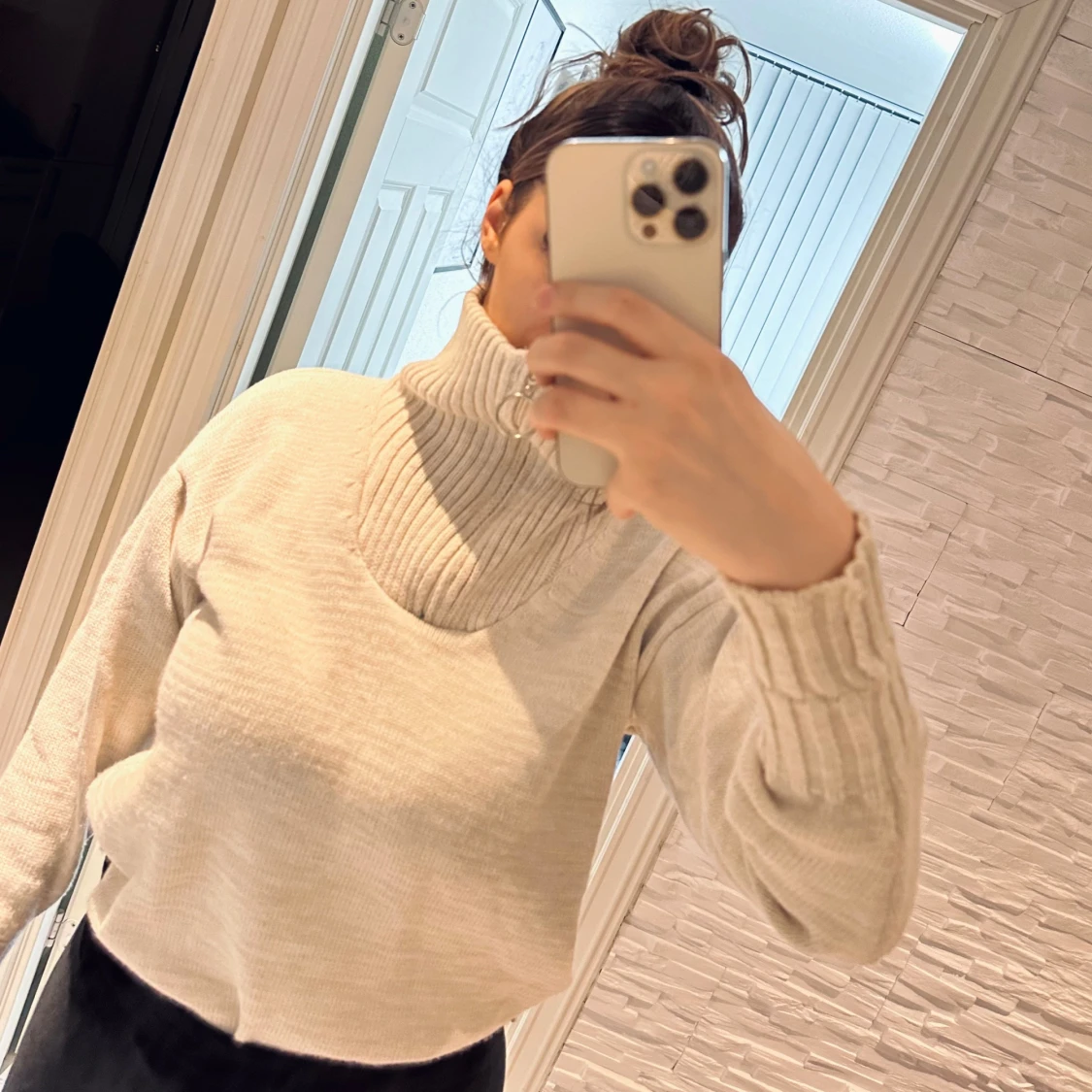 Beige stickad tröja med dragkedja - 90