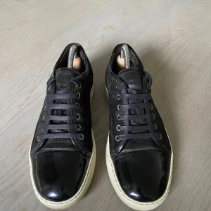 Lanvins - OBS: om ni är sugna på dessa hör av er då så fixar jag dom