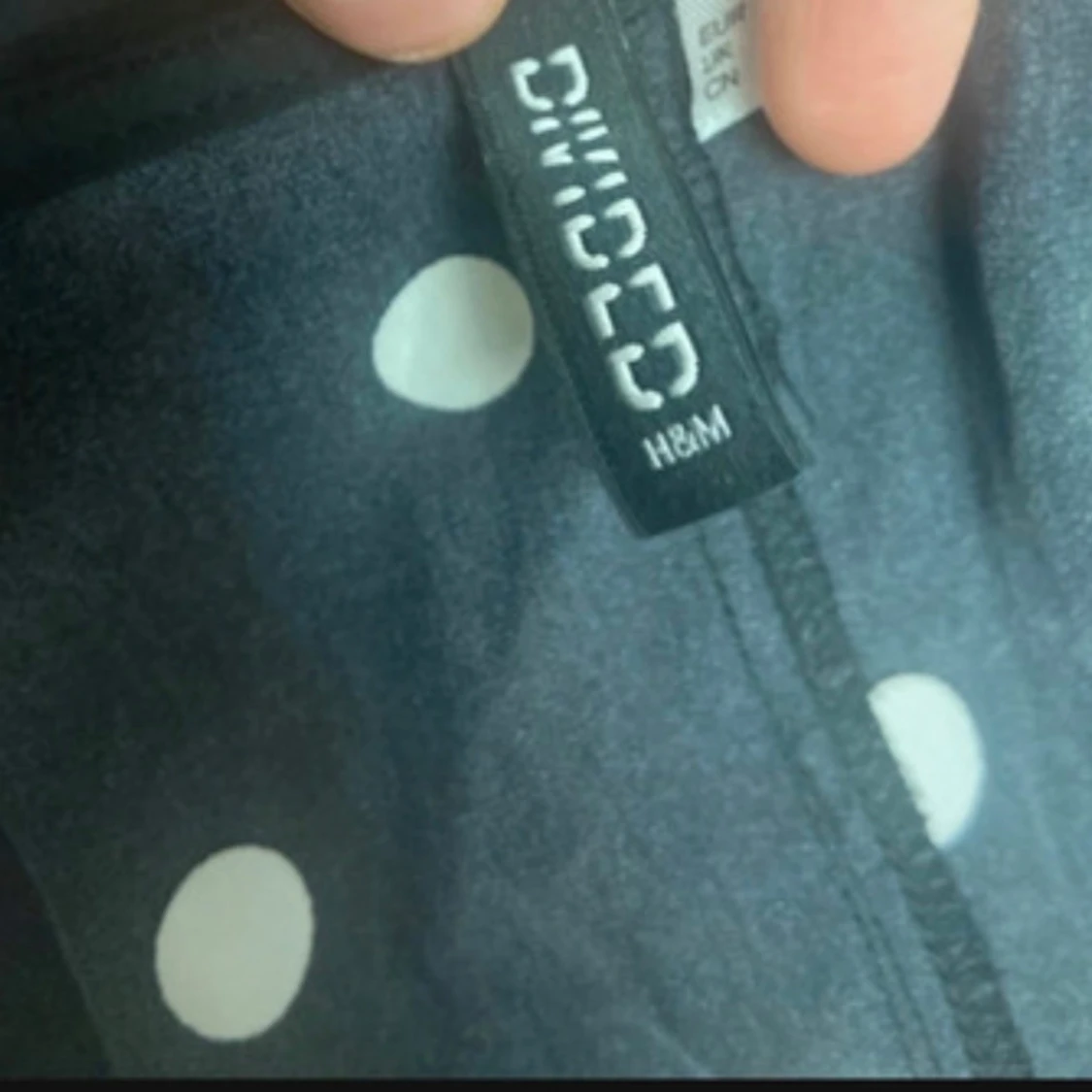 Svart prickig klänning från Divided H&M - 92