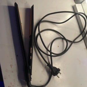 Plattång  - Köpte den för ca ett halvår sen, inte använt jättemycket. Funkar som ny. Priset går att diskutera 