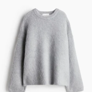 Mohair tröja HM - Stickad tröja från Hm i mohair. Ny! 