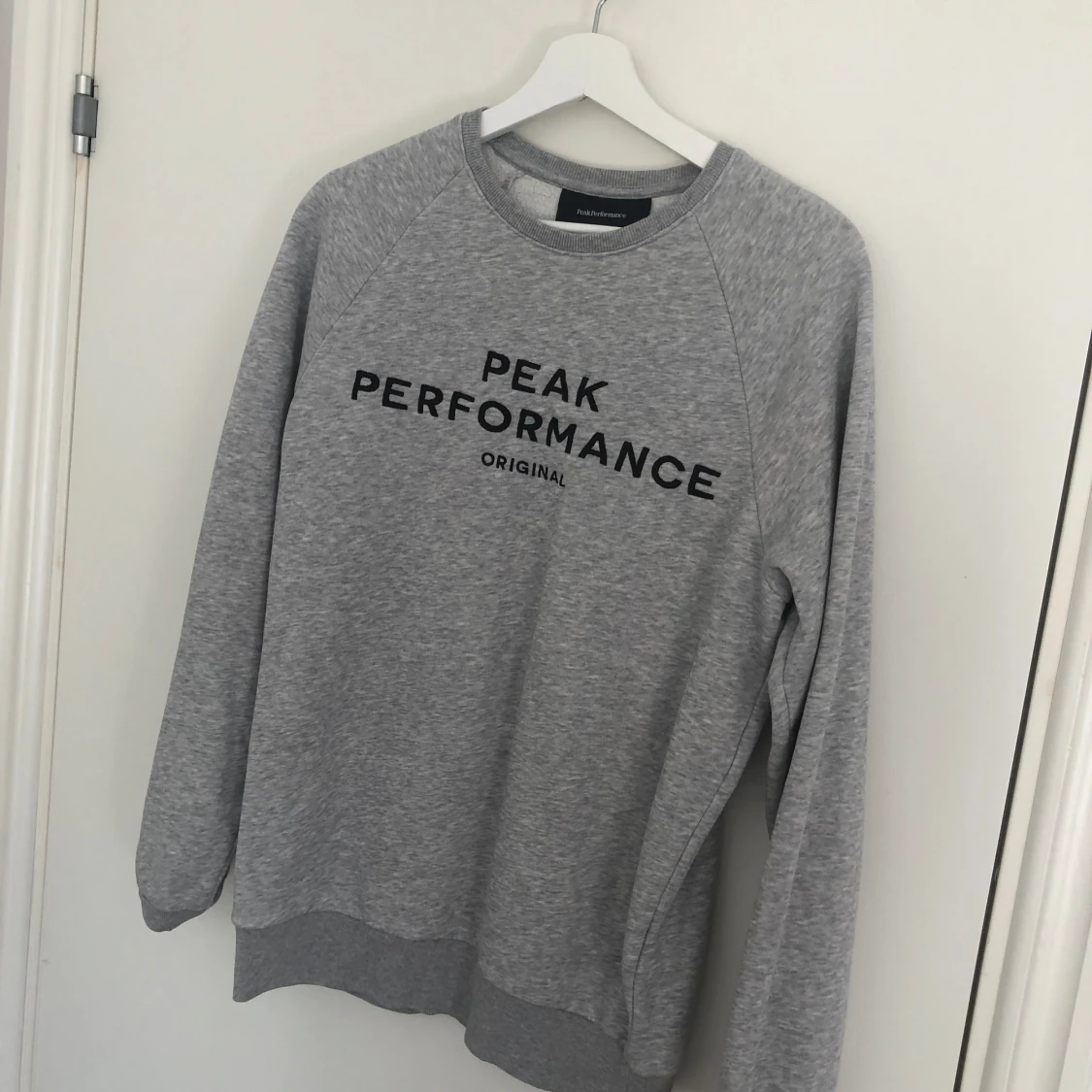 Peak performance tröja