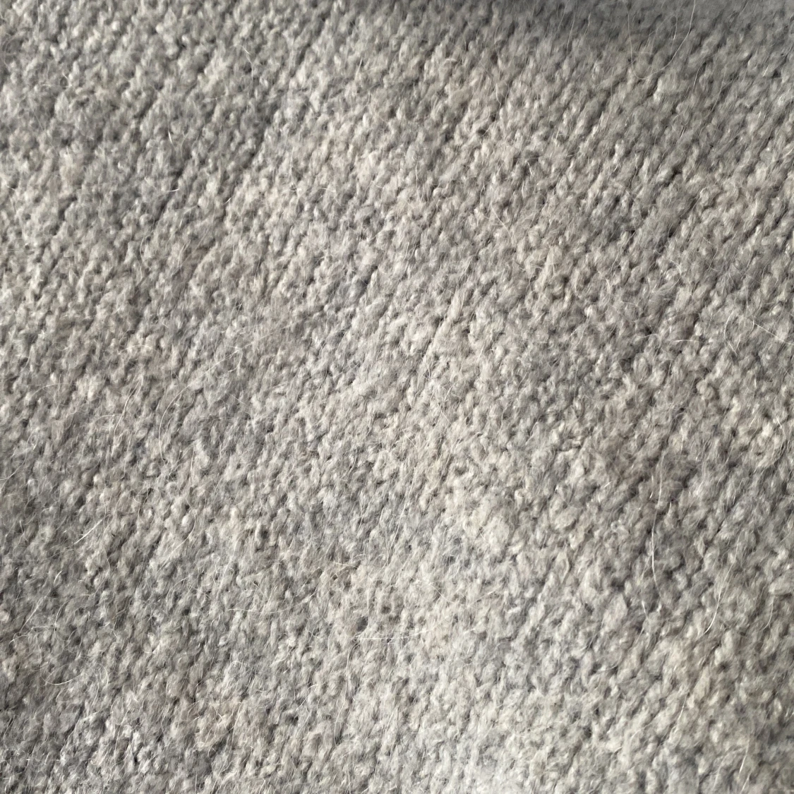 Grå stickad tröja  - 90