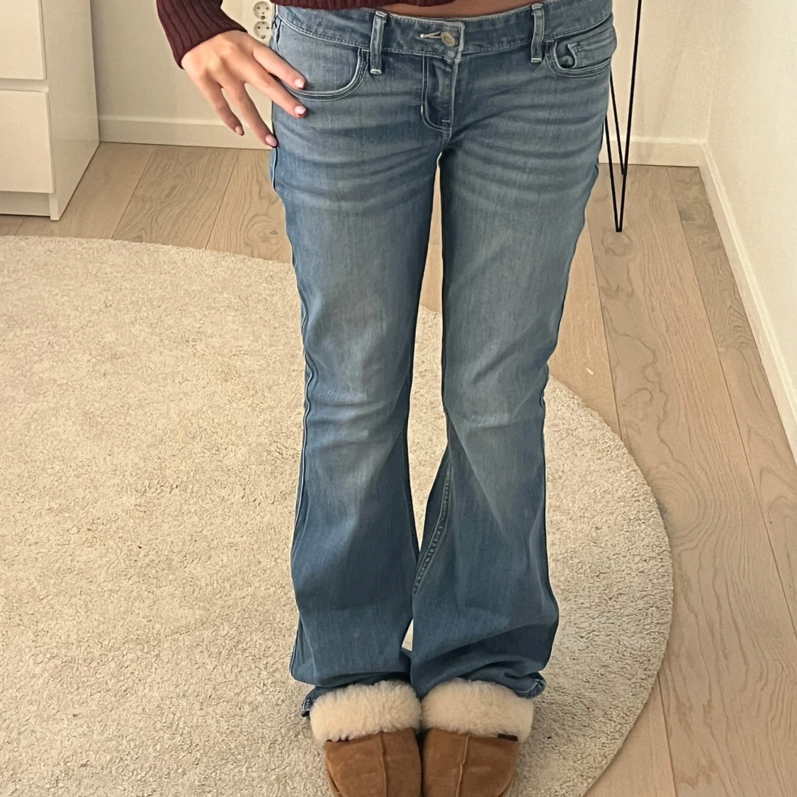 Lågmidjade bootcut jeans Hollister 