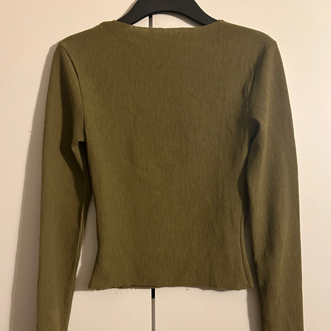 Olivgrön Adsgn tröja - 90