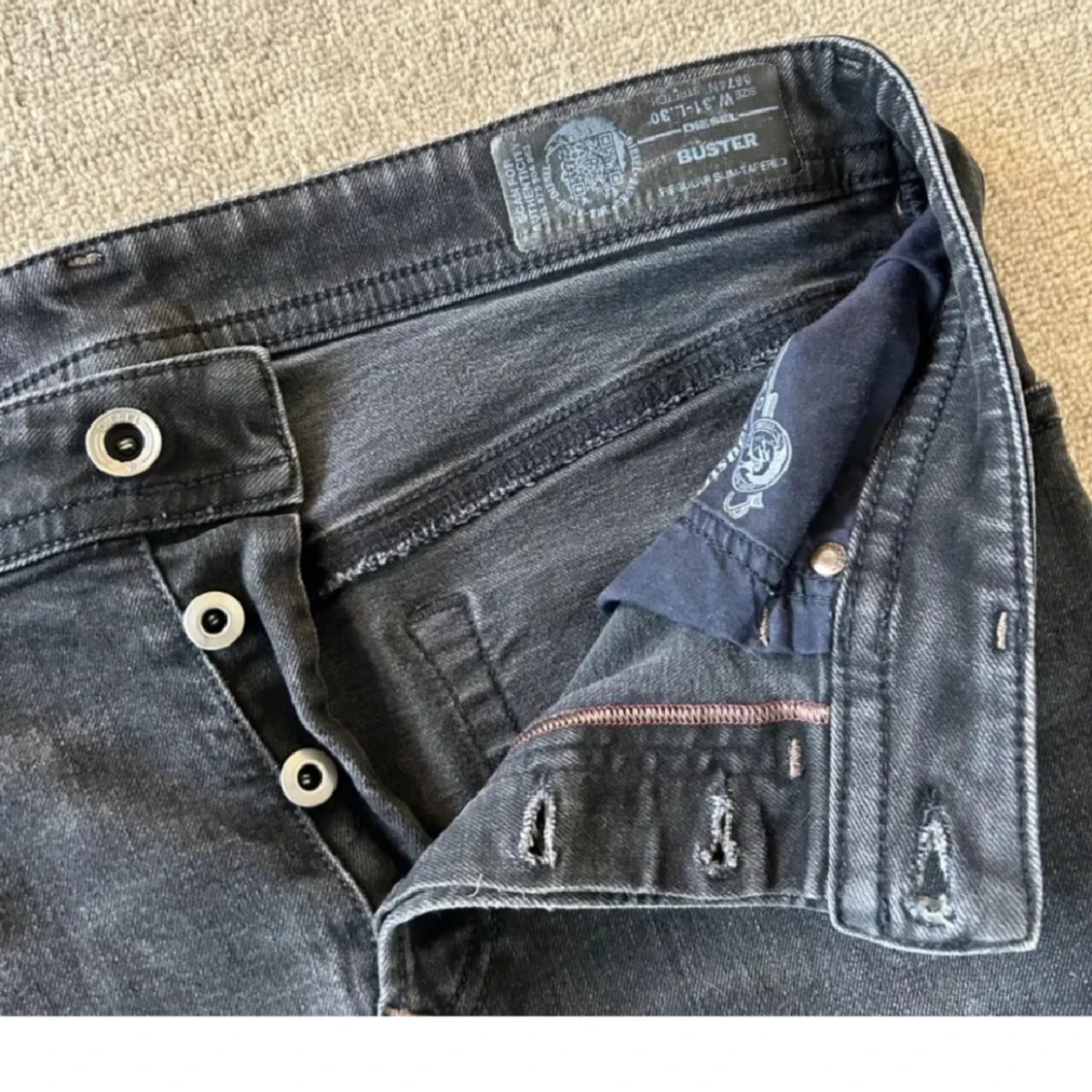 Svarta jeans från Buster - 90