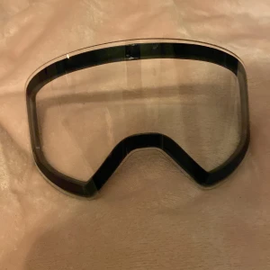 Capstone goggels för skidåkning, använda en gång och helt nyskick, magnetlens och väldigt bra kvalitet! - Nyskick