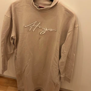 Tröja/Klänning - Aldrig använd Storlek S