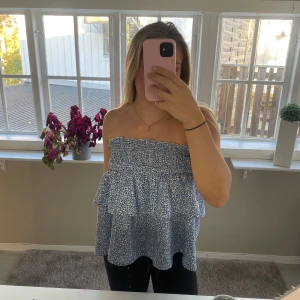 Topp/kjol - Söt somrig topp/kjol från shein som inte är någon användning längre ❤️