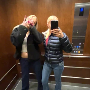 Colmar jacka  - Jag säljer min Colmar jacka som är väldigt bra inför vintern. Den är en jättefin jäcka utan defekter. Passar xs/s!❤️pris går självklart att diskutera !