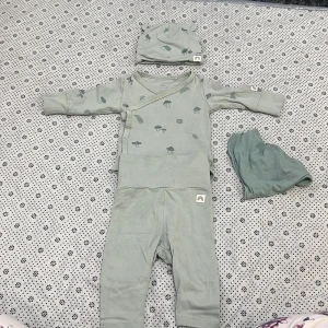 Babykläder  - 4-delat startkit