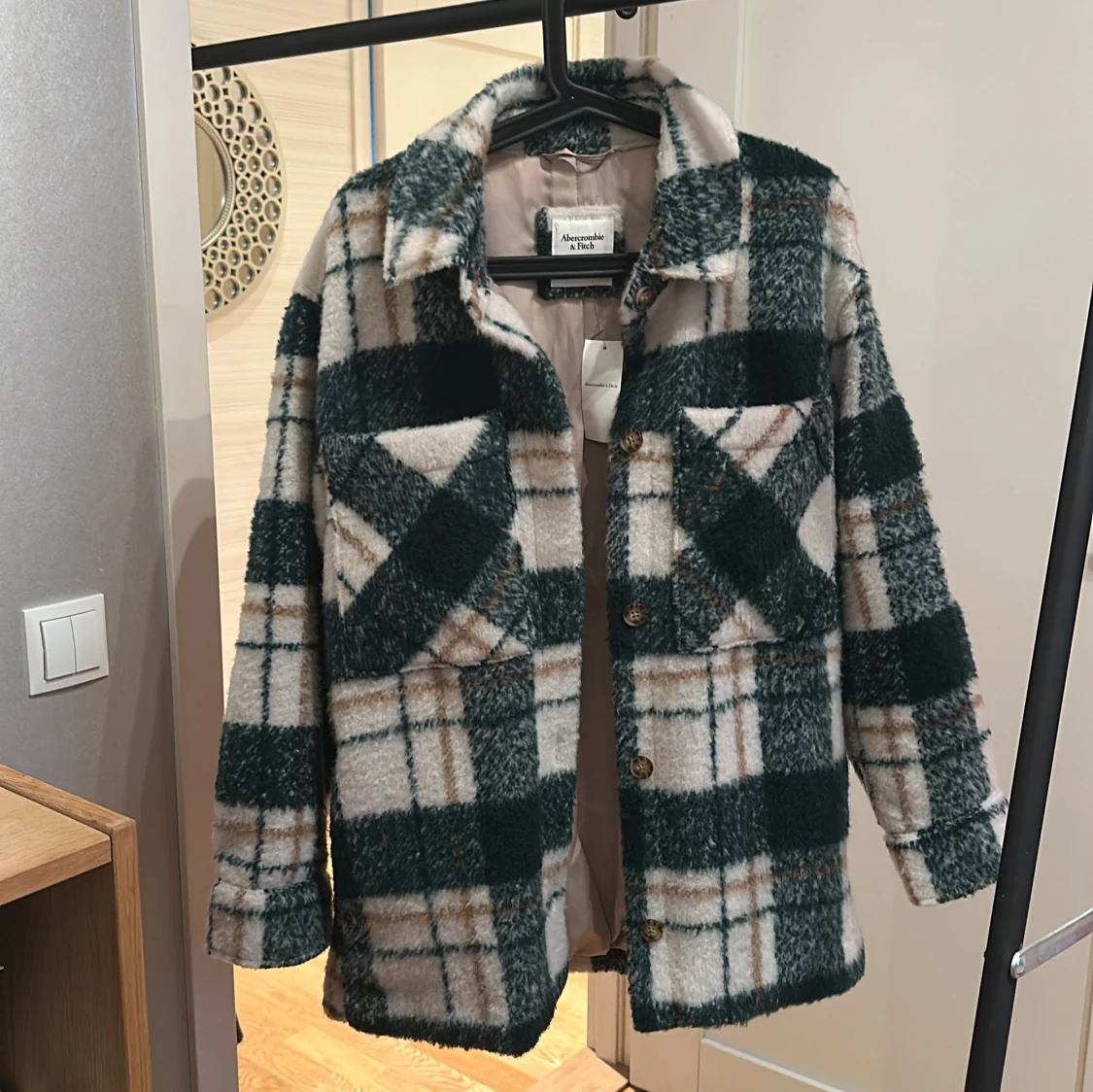 Rutig jacka från Abercrombie & Fitch