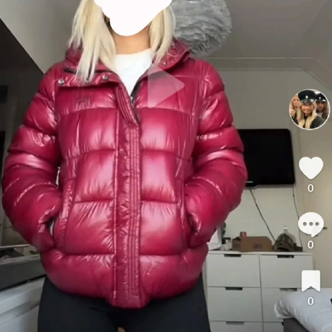 Röd pufferjacka - 1