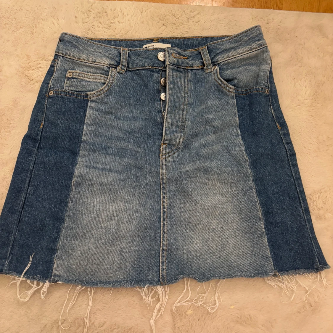 Jeanskjol från Ginatricot - 1